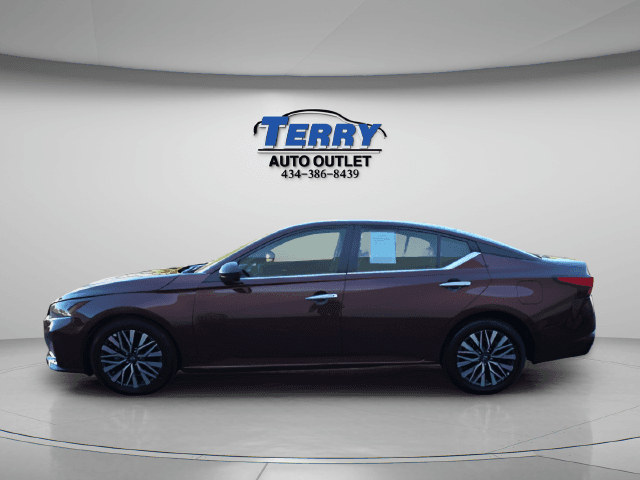 2025 Nissan Altima 2.5 SV Photo in Lynchburg VA 24502