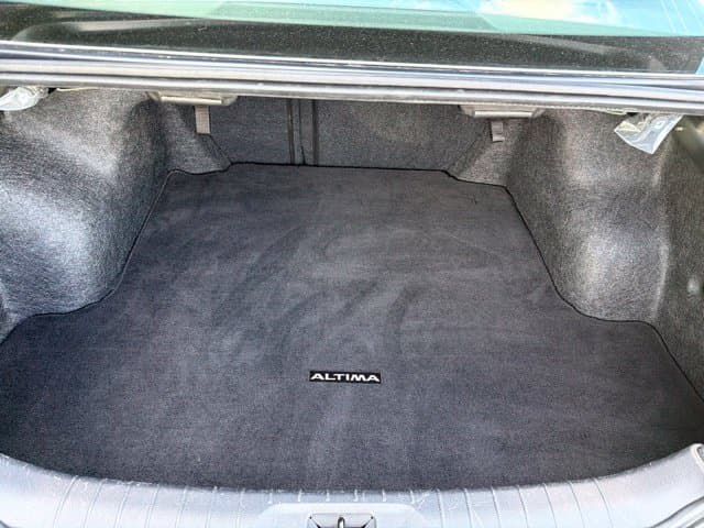2023 Nissan Altima 2.5 SR Photo in Boston VA 24592
