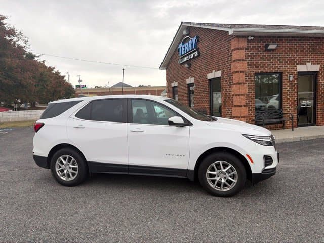2022 Chevrolet Equinox LT Photo in Lynchburg VA 24502