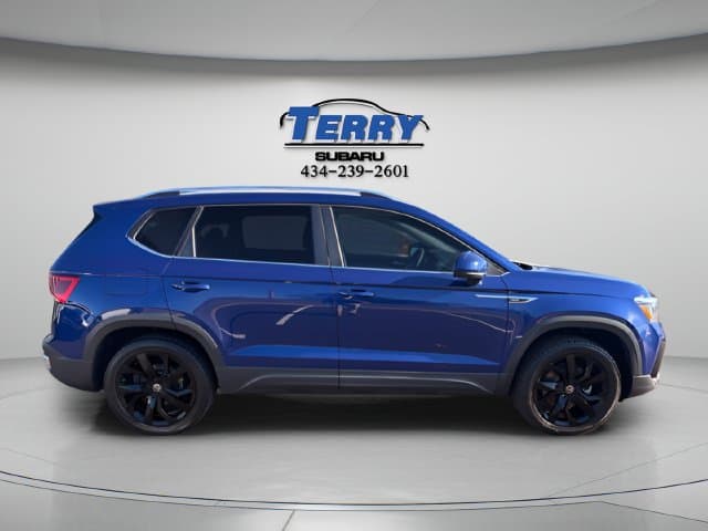 2023 Volkswagen Taos 1.5T SE Photo in Forest VA 24551