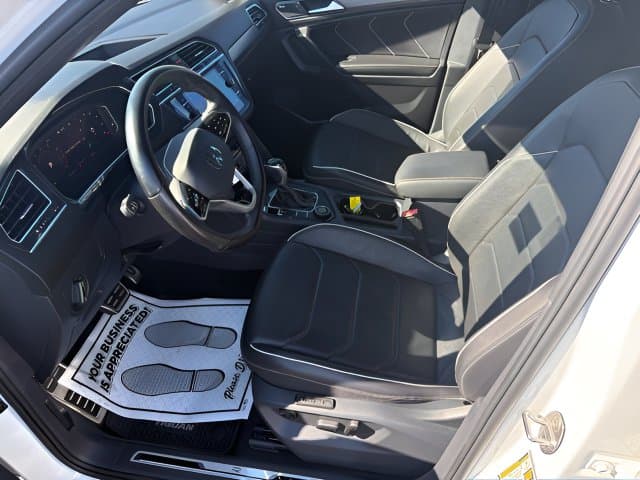 2022 Volkswagen Tiguan 2.0T SEL R-Line Photo in Forest VA 24551