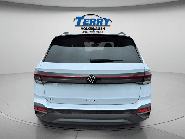 2026 Volkswagen Taos 1.5T SE Black Photo in Forest VA 24551