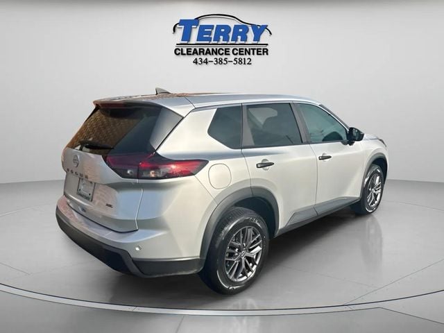 2024 Nissan Rogue S Photo in Lynchburg VA 24502