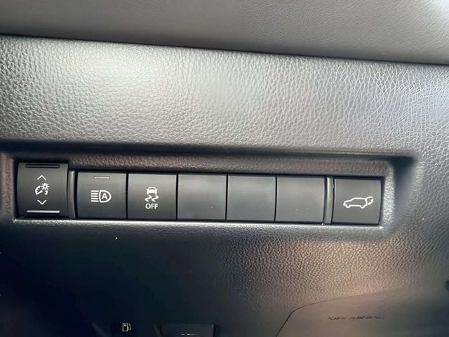 2022 Toyota Venza LE Photo in Lynchburg VA 24502