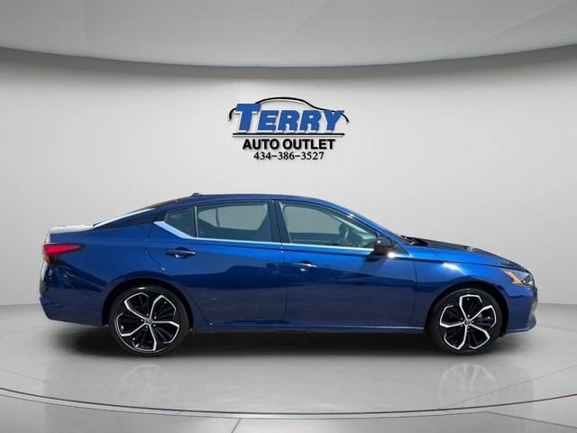 2024 Nissan Altima 2.5 SR Photo in Lynchburg VA 24502