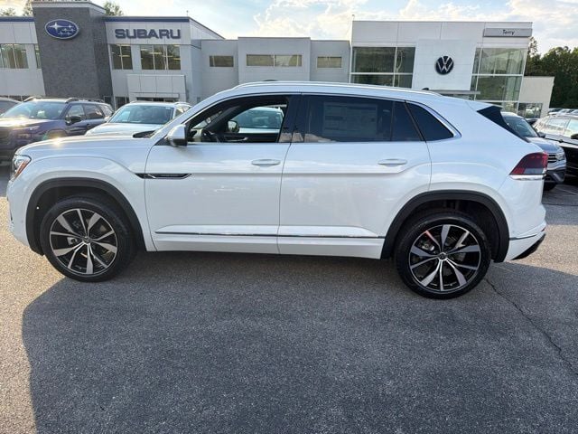 2026 Volkswagen Atlas Cross Sport 2.0T SEL Premium R-Line Photo in Lynchburg VA 24502