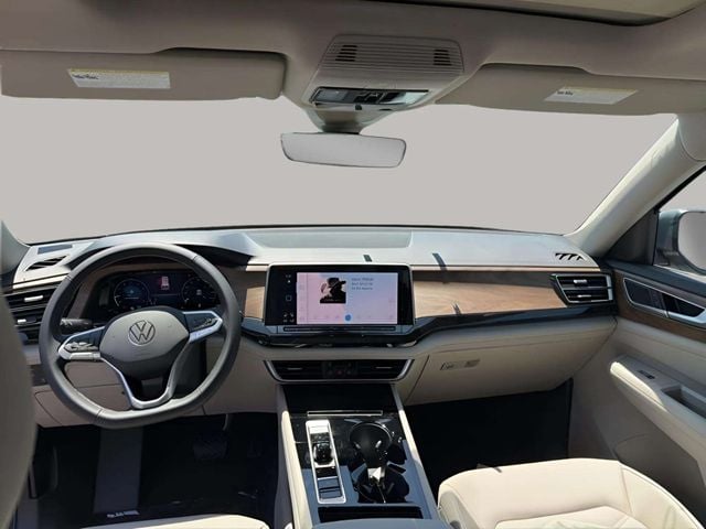 2026 Volkswagen Atlas 2.0T SE w/Technology Photo in Lynchburg VA 24502