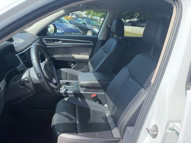2022 Volkswagen Atlas 2.0T SE Photo in Lynchburg VA 24502