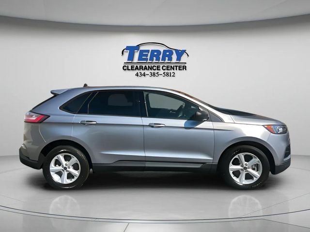 2021 Ford Edge SE Photo in Lynchburg VA 24502
