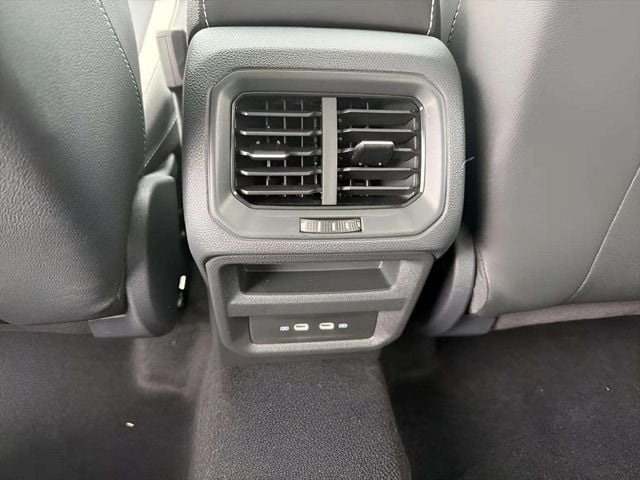 2026 Volkswagen Taos 1.5T SEL Photo in Lynchburg VA 24502