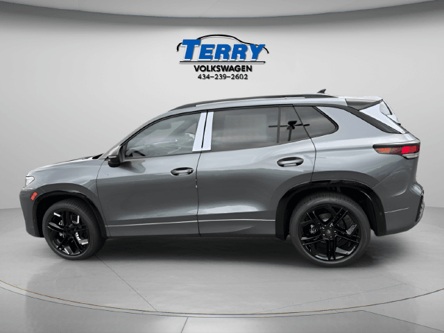 2026 Volkswagen Tiguan SE R-Line Black Photo in Forest VA 24551