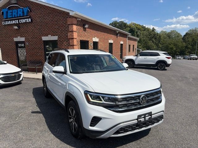 2022 Volkswagen Atlas 2.0T SE Photo in Lynchburg VA 24502