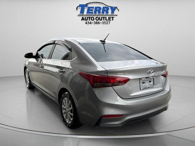 2022 Hyundai Accent SEL Photo in Lynchburg VA 24502