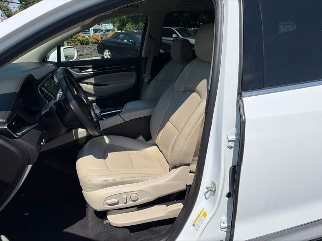 2018 Buick Enclave Essence Photo in Lynchburg VA 24502
