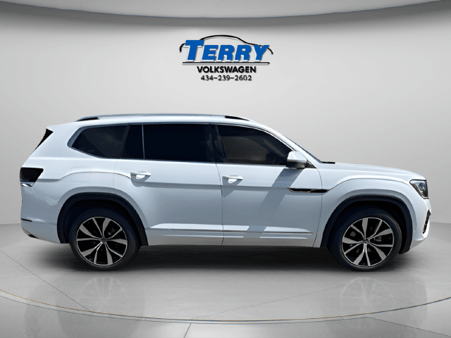 2026 Volkswagen Atlas SEL Premium R-Line Photo in Forest VA 24551