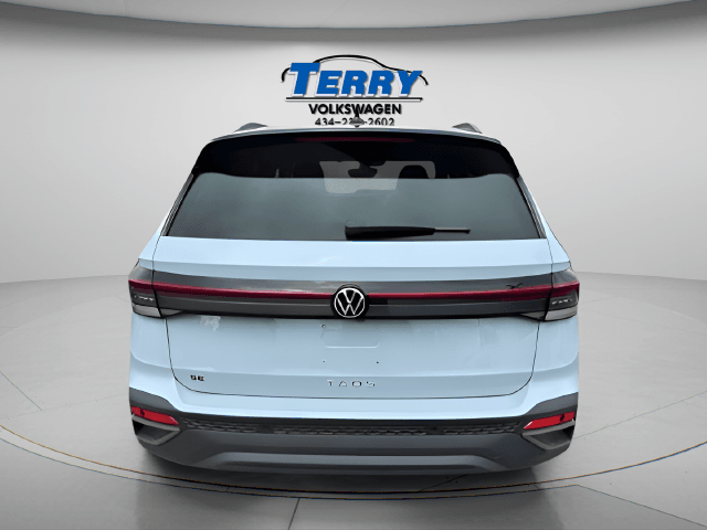 2026 Volkswagen Taos 1.5T SE Black Photo in Forest VA 24551