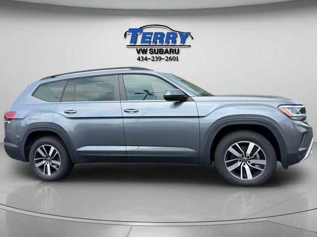 2022 Volkswagen Atlas 2.0T SE Photo in Lynchburg VA 24502