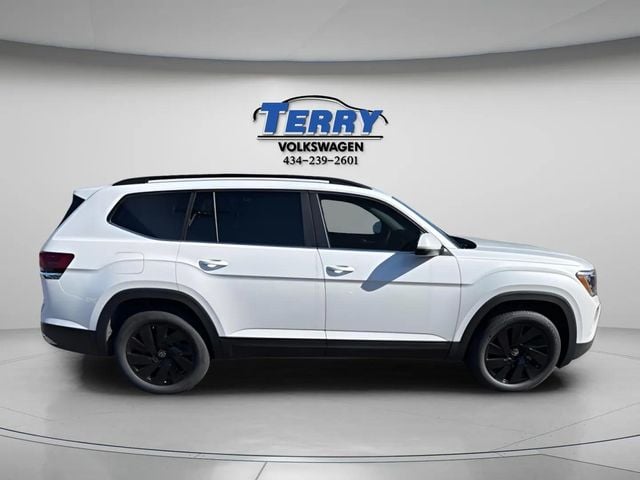 2026 Volkswagen Atlas 2.0T SE w/Technology Photo in Lynchburg VA 24502