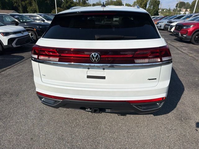 2026 Volkswagen Atlas Cross Sport 2.0T SE w/Technology Photo in Lynchburg VA 24502