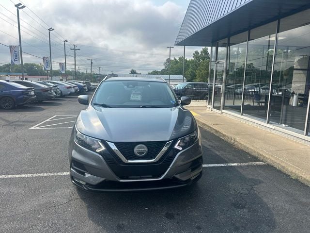 Pre-Owned 2020 Nissan Rogue Sport SV - photo - 1