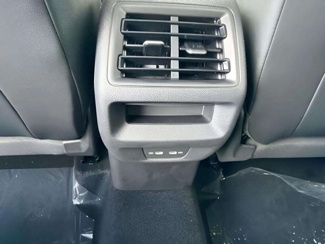 New 2026 Volkswagen Tiguan 2.0T SE - photo - 6