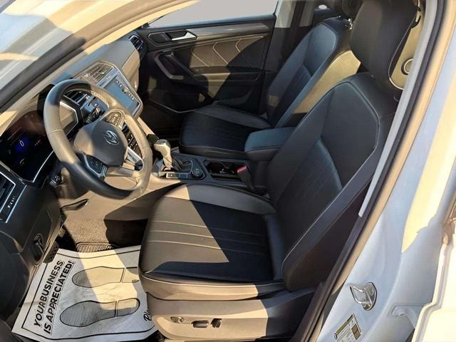 Pre-Owned 2022 Volkswagen Tiguan 2.0T SE - photo - 18