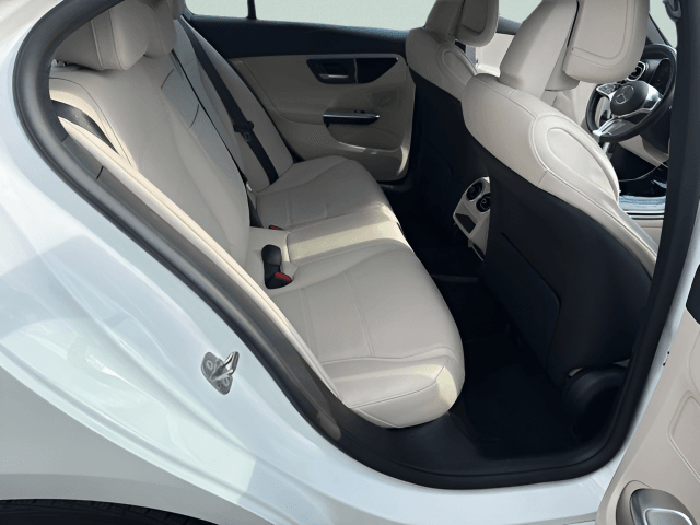 Pre-Owned 2025 Mercedes-Benz C-Class C 300 - photo - 25