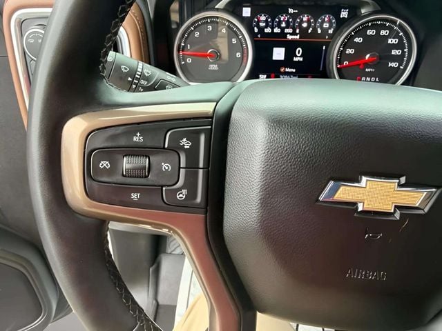Pre-Owned 2023 Chevrolet Silverado 2500HD High Country - photo - 12