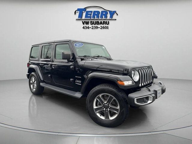 Pre-Owned 2022 Jeep Wrangler Unlimited Sahara - photo - 0
