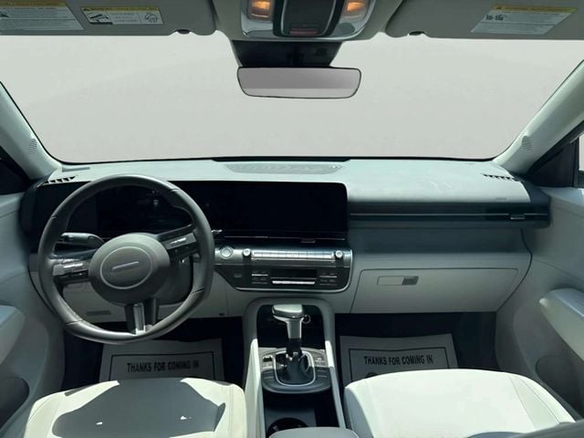 Pre-Owned 2025 Hyundai Kona SEL - photo - 8