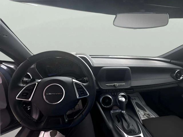 Pre-Owned 2022 Chevrolet Camaro 1LT - photo - 6