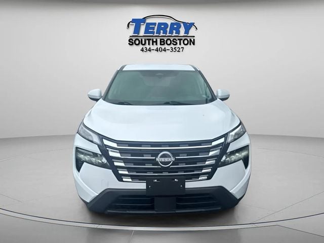 Pre-Owned 2024 Nissan Rogue SV - photo - 1