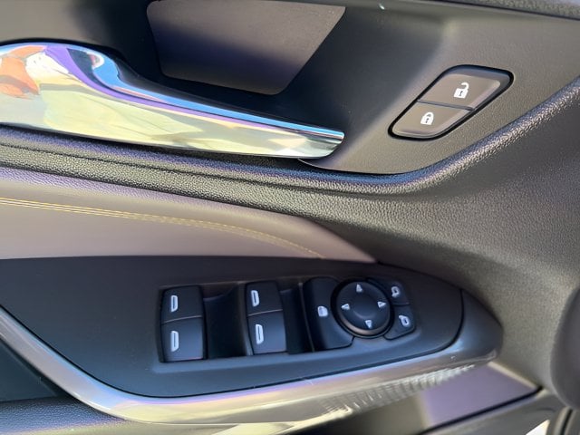 Pre-Owned 2024 Chevrolet Trax ACTIV - photo - 9