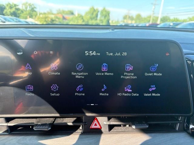 Pre-Owned 2023 Kia Sportage X-Line - photo - 14
