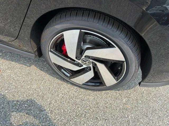 New 2026 Volkswagen Golf GTI 2.0T S - photo - 9