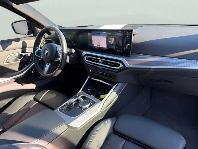 Pre-Owned 2024 BMW 3 Series 330i xDrive - photo - 8