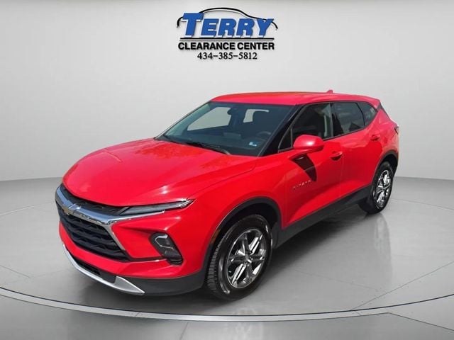Pre-Owned 2023 Chevrolet Blazer LT - photo - 2