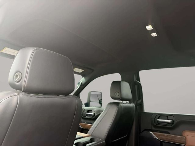 Pre-Owned 2023 Chevrolet Silverado 2500HD High Country - photo - 19