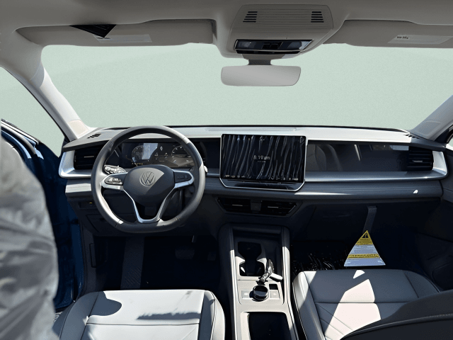 New 2026 Volkswagen Tiguan SE - photo - 8