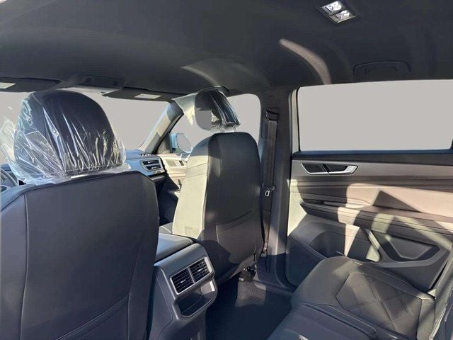 New 2026 Volkswagen Atlas Cross Sport 2.0T SE - photo - 5