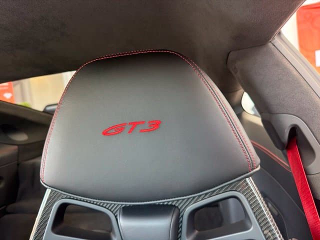 Pre-Owned 2024 Porsche 911 GT3 - photo - 12