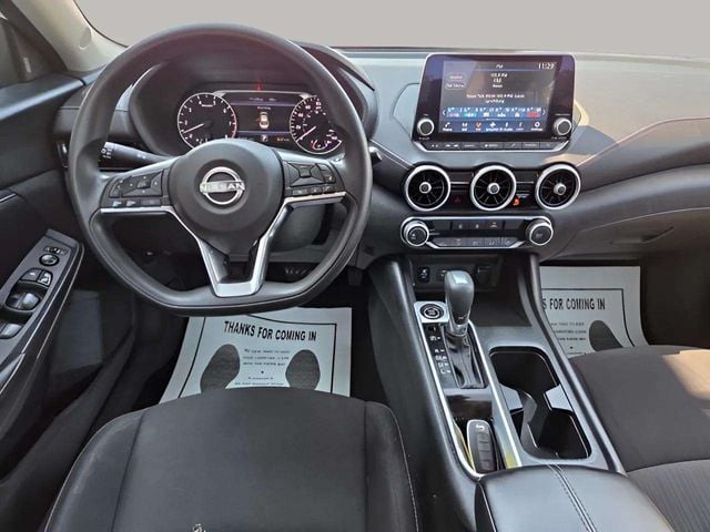 Pre-Owned 2024 Nissan Sentra SV - photo - 7