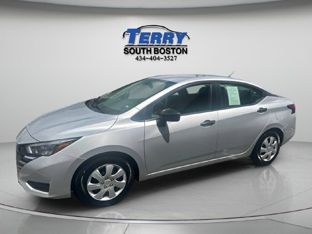 Pre-Owned 2025 Nissan Versa 1.6 S - photo - 2