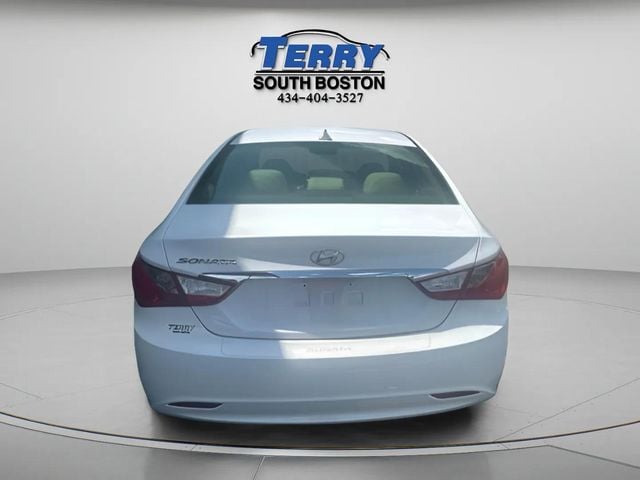 Pre-Owned 2012 Hyundai Sonata GLS - photo - 2