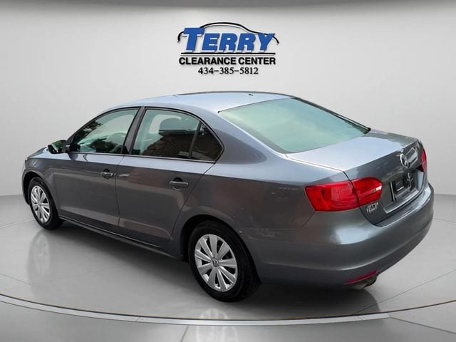 Pre-Owned 2014 Volkswagen Jetta 2.0L S - photo - 3