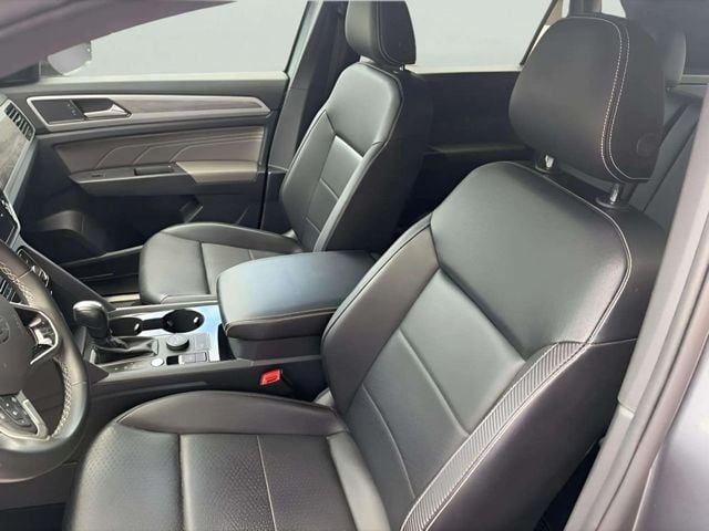 Pre-Owned 2022 Volkswagen Atlas Cross Sport 3.6L V6 SE w/Technology - photo - 7