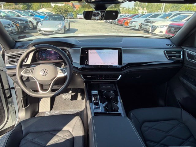 New 2026 Volkswagen Atlas Cross Sport 2.0T SE w/Technology - photo - 8