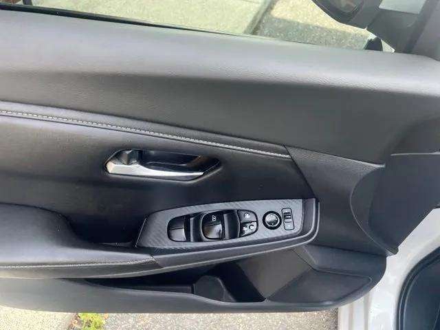 Pre-Owned 2022 Nissan Sentra SV - photo - 15