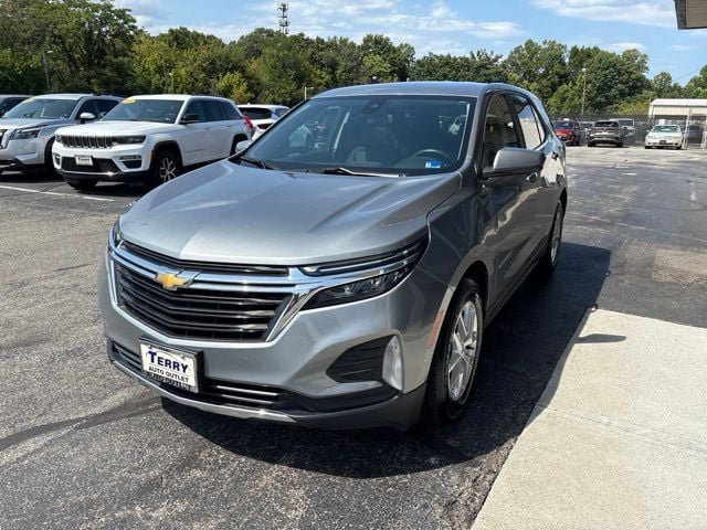 Pre-Owned 2024 Chevrolet Equinox LT - photo - 3