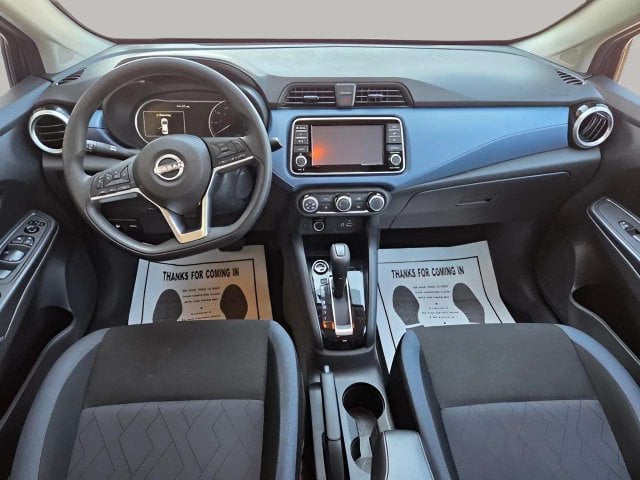 Pre-Owned 2025 Nissan Versa 1.6 SV - photo - 6